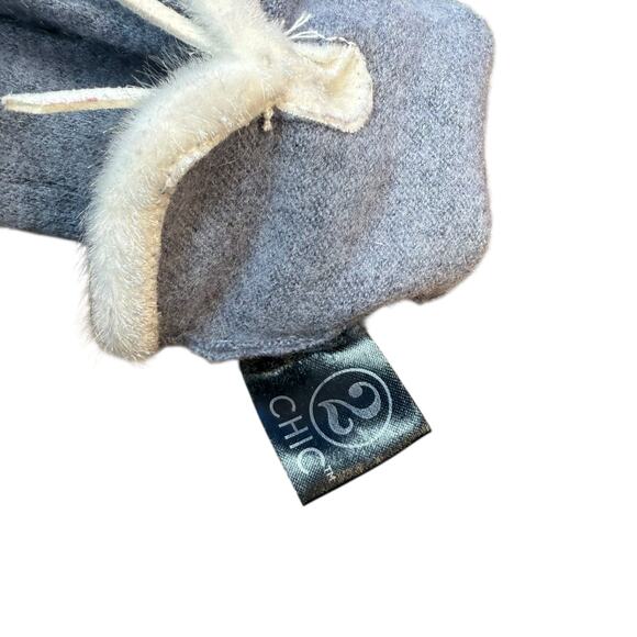 Blue White Fur Cuff Bow Touch Screen Gloves Medium - Picture 8 of 10